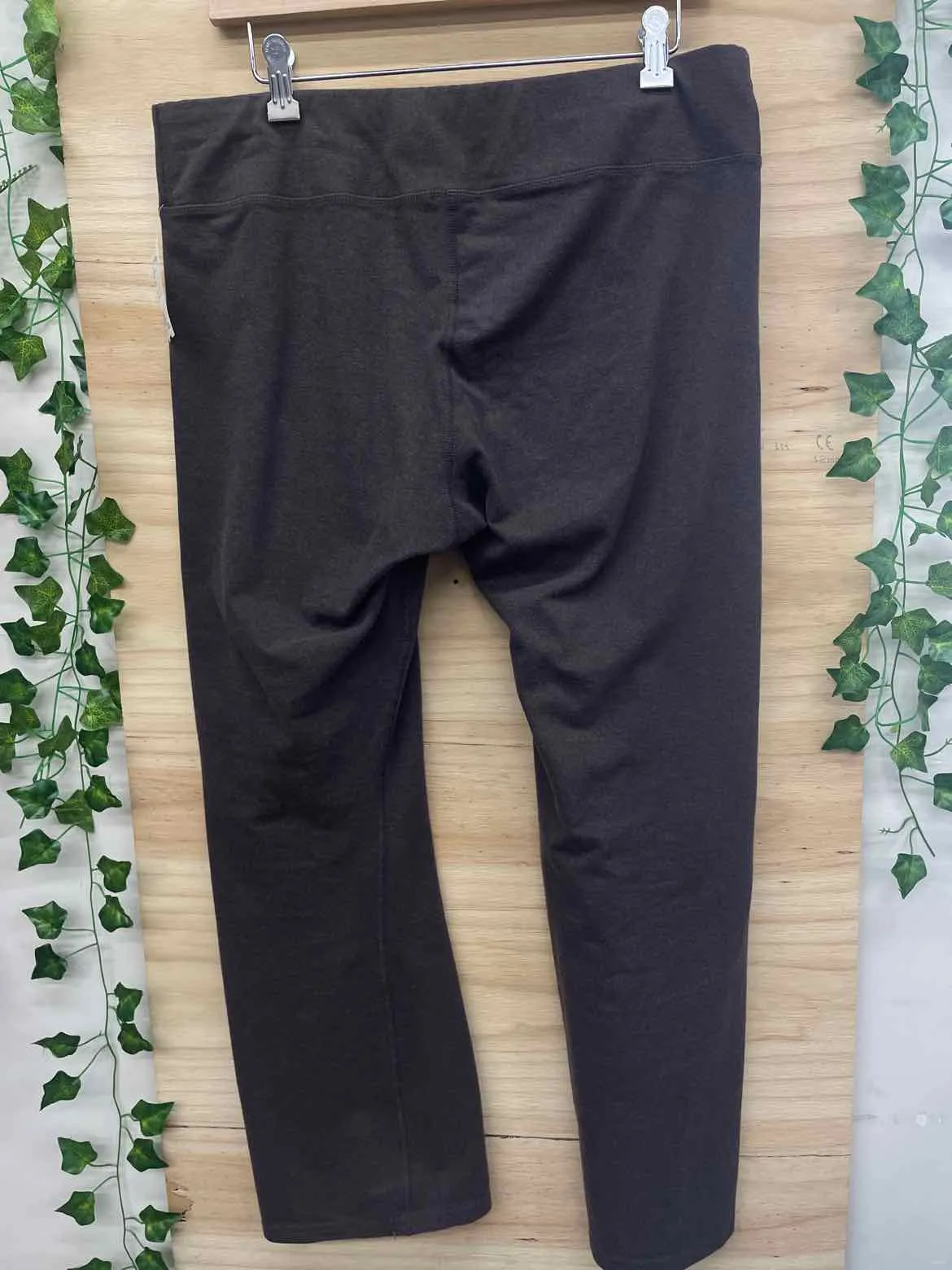 Size X-Large Pact Brown Women's Pants