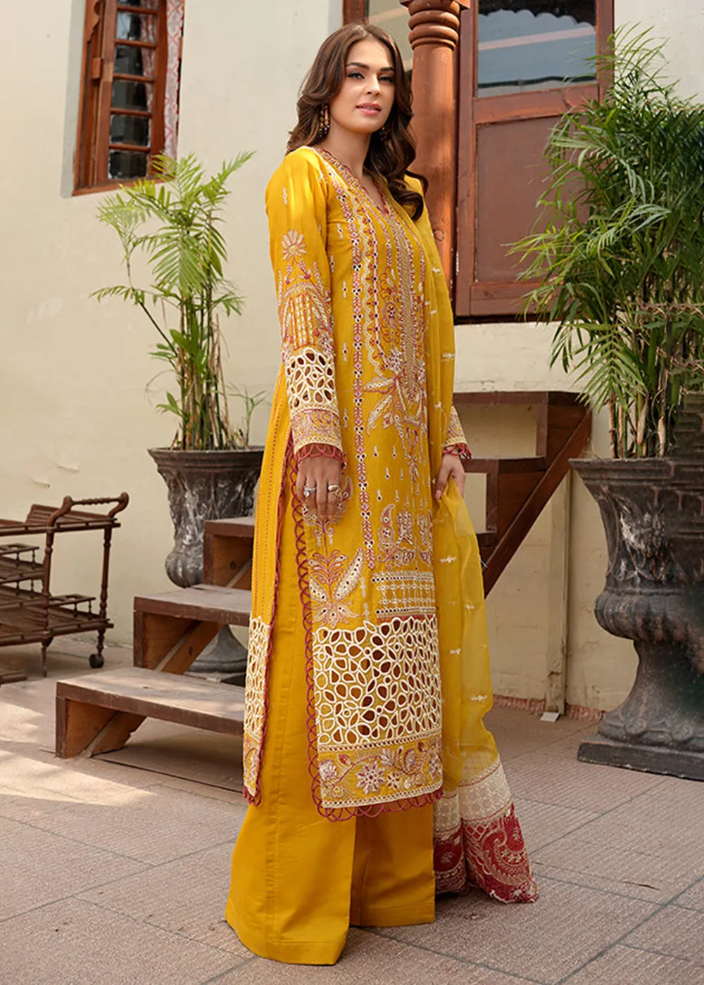 Yellow Lawn Dress - Bahaar Luxury Lawn '23 by Mariyam's - Giaa B-1017